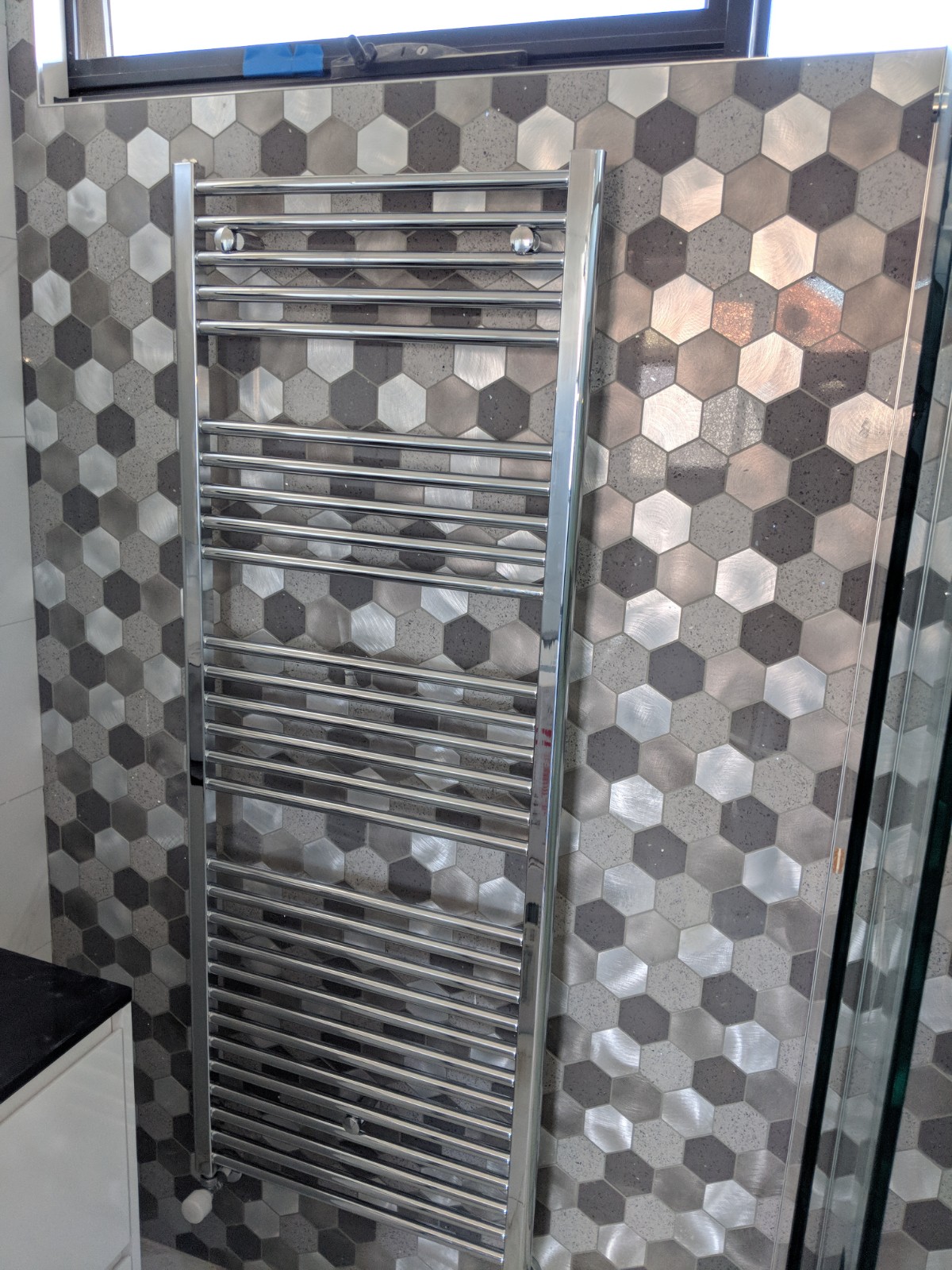 Heat pump hydronic heating can be powered by solar panels, cooling also